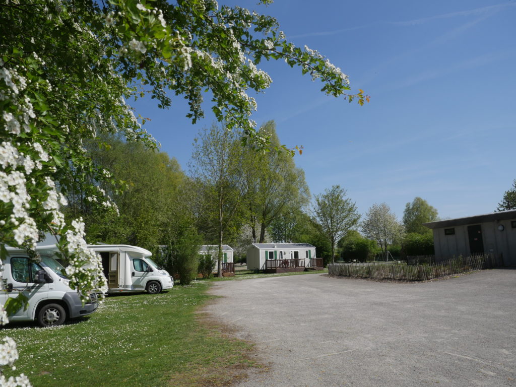 camping car stationnés camping